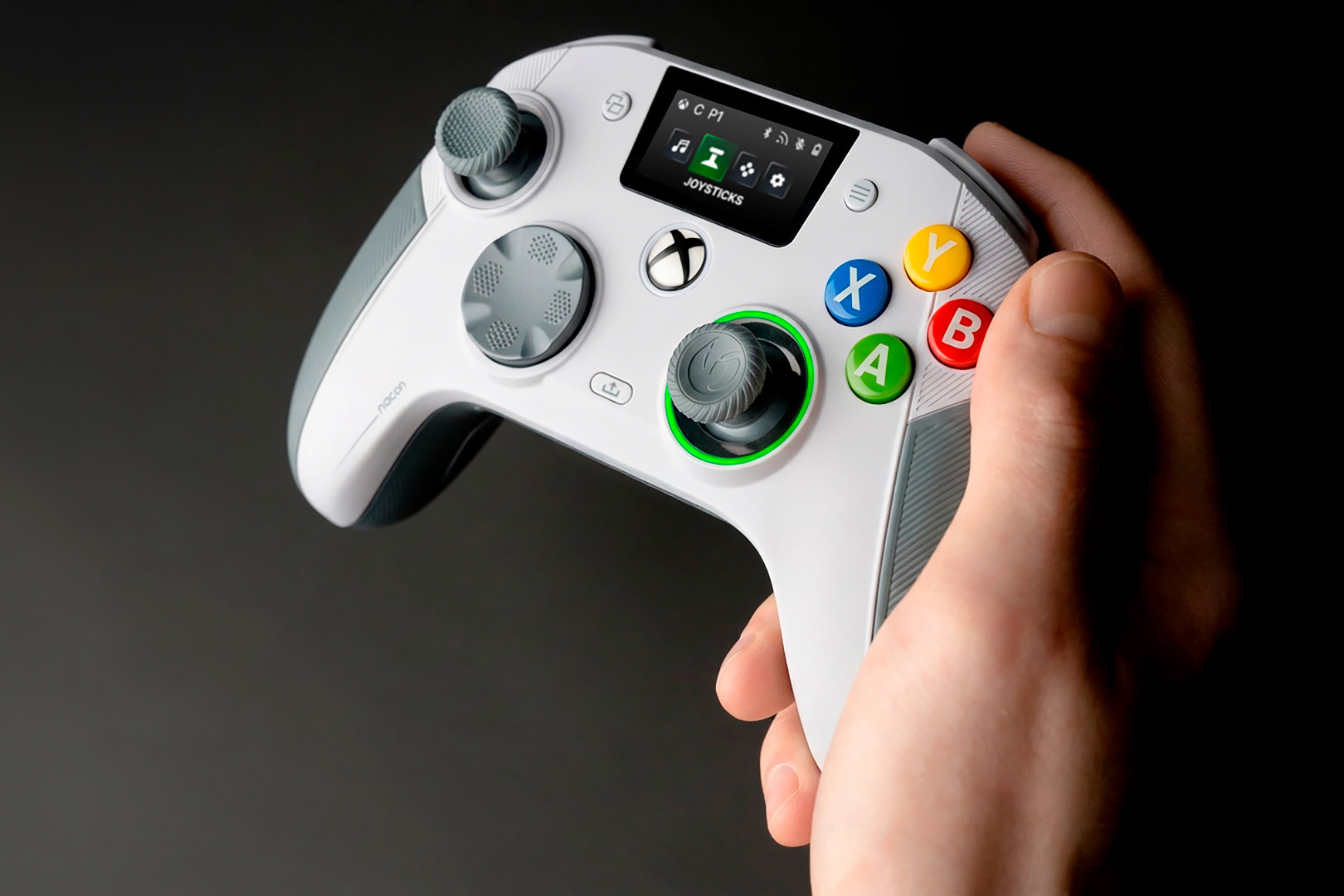 XBXREVXU360_BD_LFA03.jpg